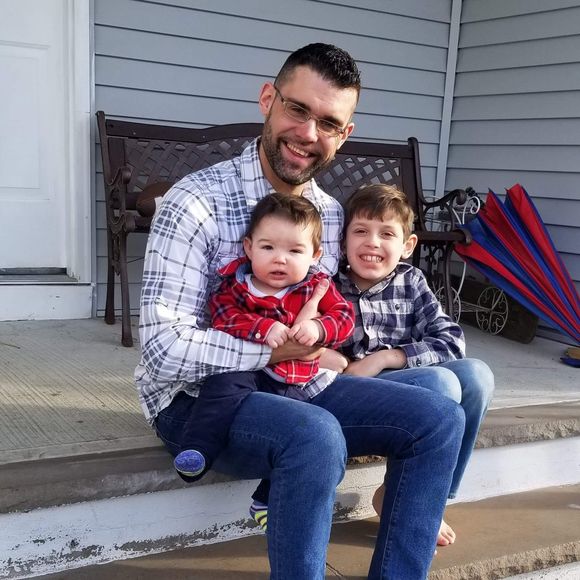 Meet your Posher, Sean - Picture 1 of 1